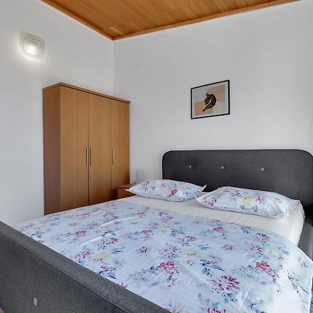 מאקרסקה Apartments Paunovic מראה חיצוני תמונה