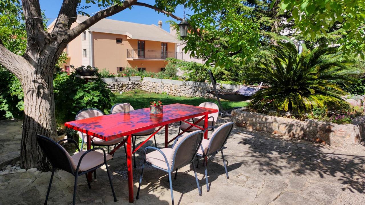מאקרסקה Apartments Paunovic מראה חיצוני תמונה