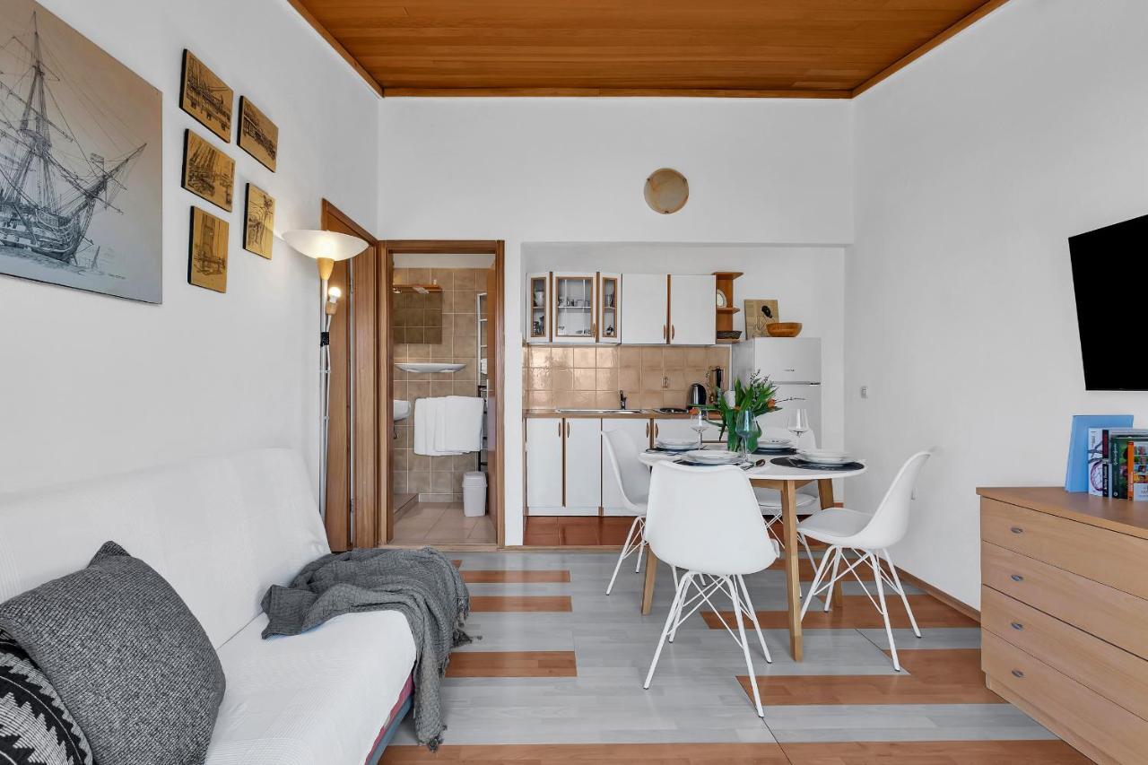 מאקרסקה Apartments Paunovic מראה חיצוני תמונה